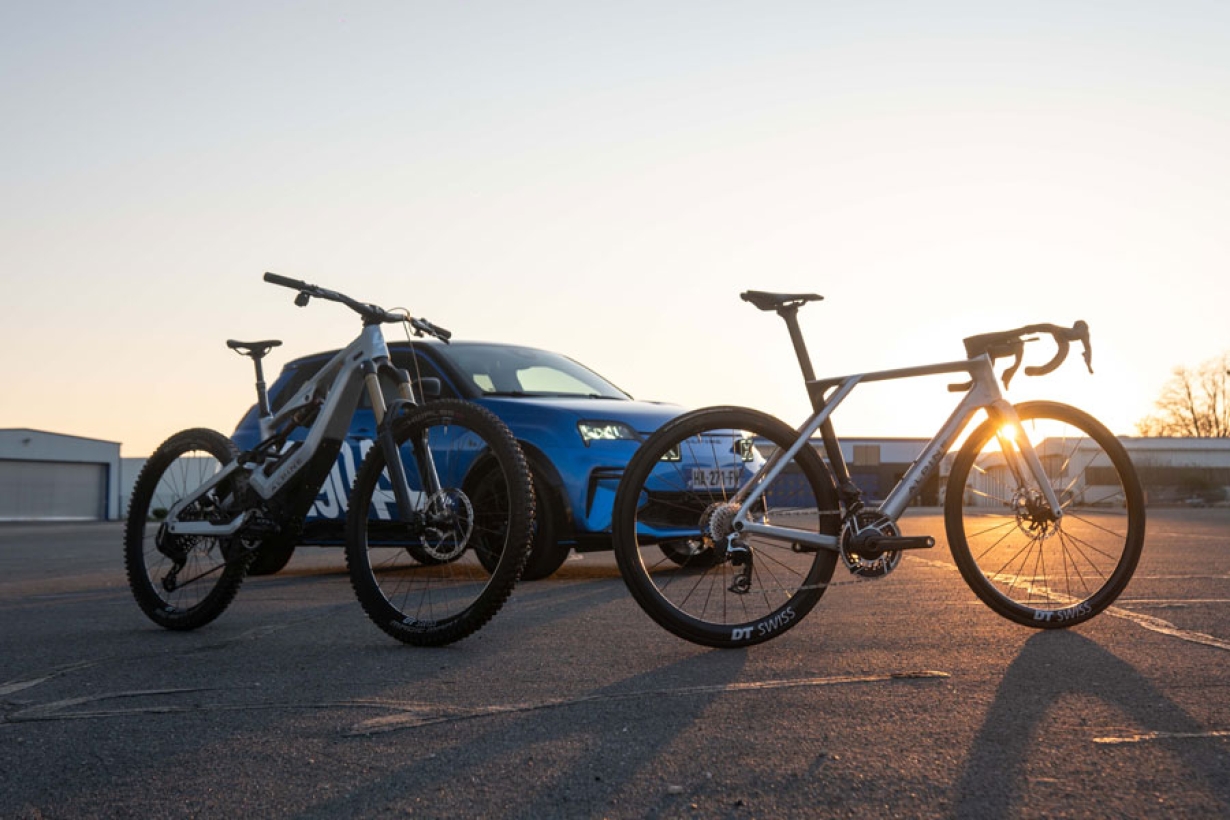 Lapierre x Alpine: due capolavori su due ruote per il 2025